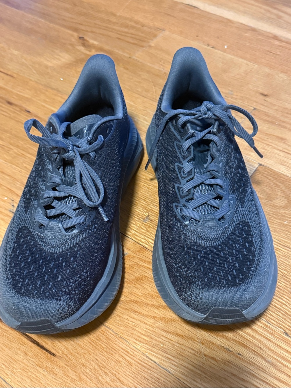 Women’s HOKA Mach 6 LA Running Sneakers Sz 8.5